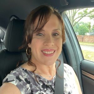 Meet your Posher, Rosario